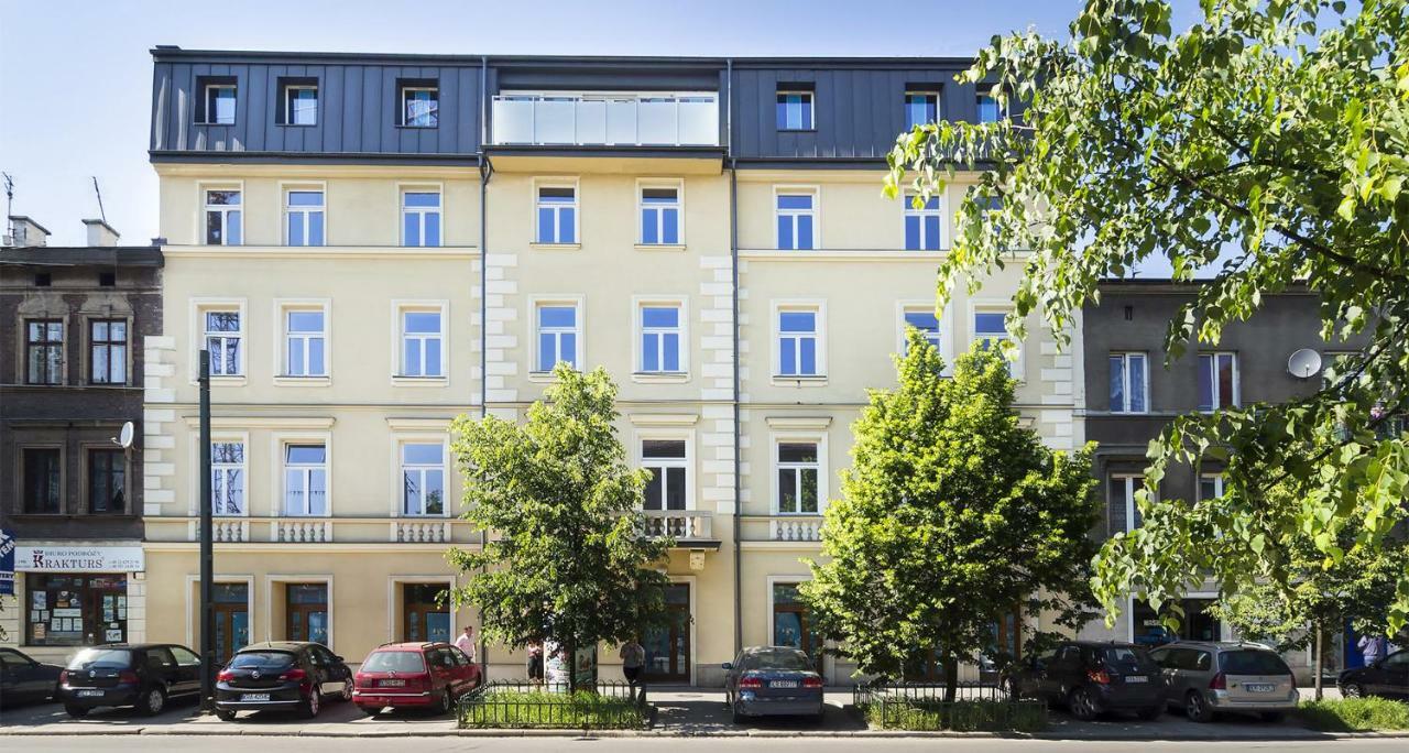 Tcf Home - Apartment With Free Garage クラクフ エクステリア 写真