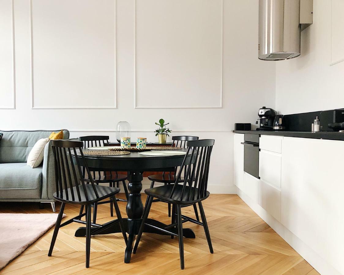 Tcf Home - Apartment With Free Garage クラクフ エクステリア 写真
